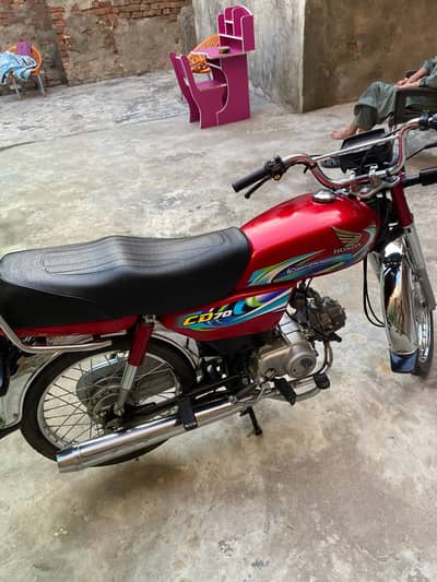 Honda CD 70 2024