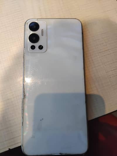Infinix Hot 12