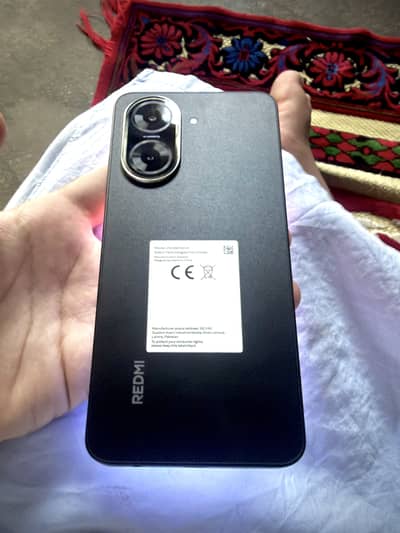 Redmi A5 4gb ram and 64gb room 5200mh battery