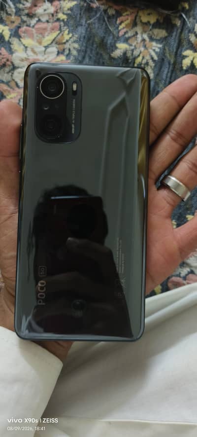 Xiaomi Poco F3