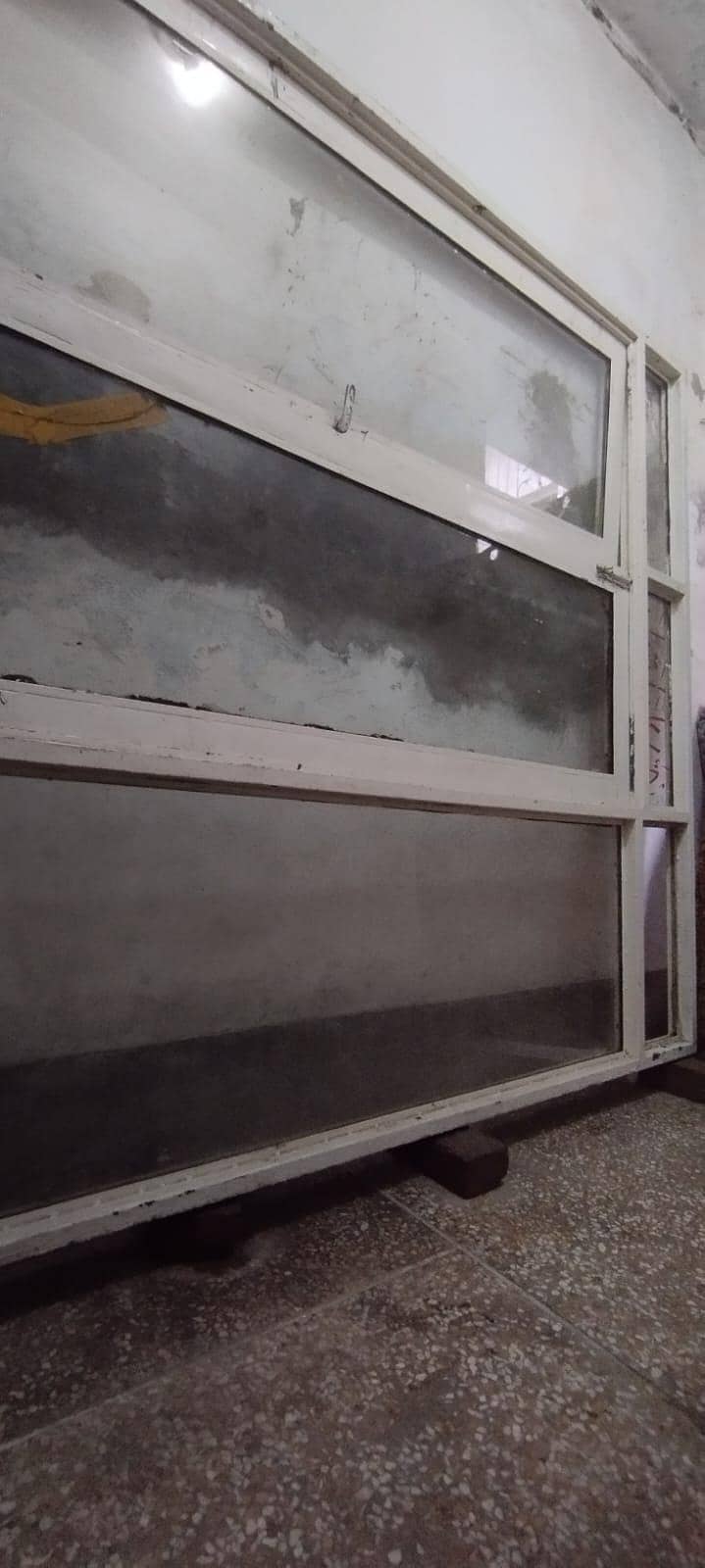shop door 1