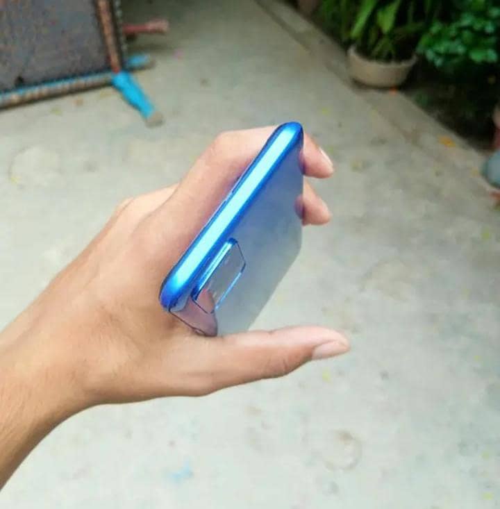 OPPO A54 4