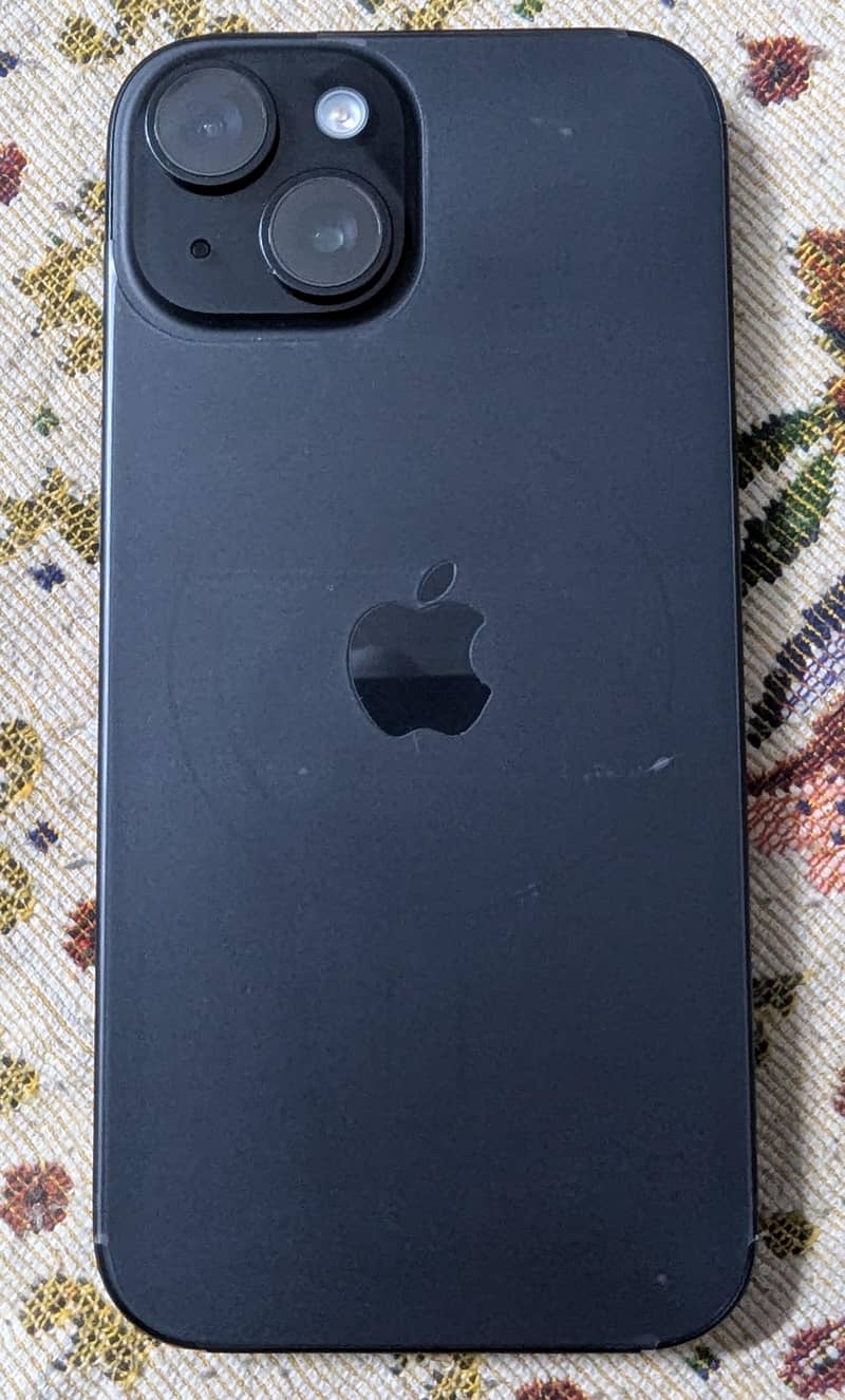 Apple iPhone 15 0