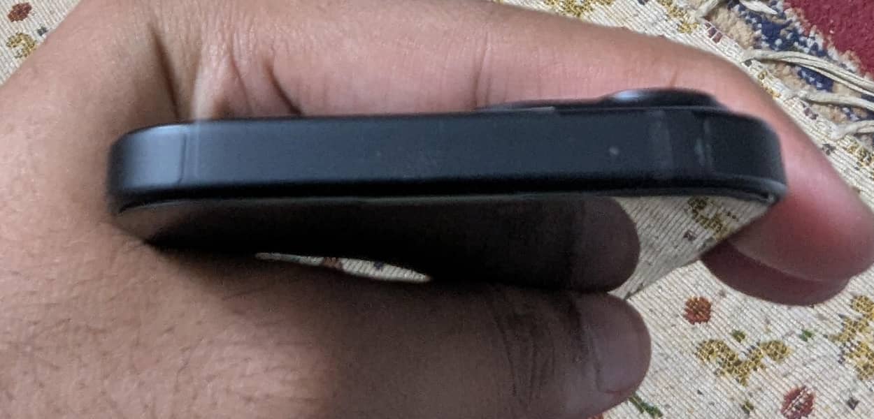 Apple iPhone 15 3
