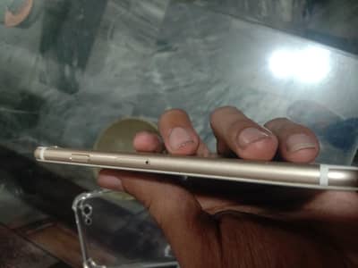 Apple iPhone 6