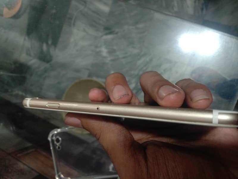 Apple iPhone 6 0