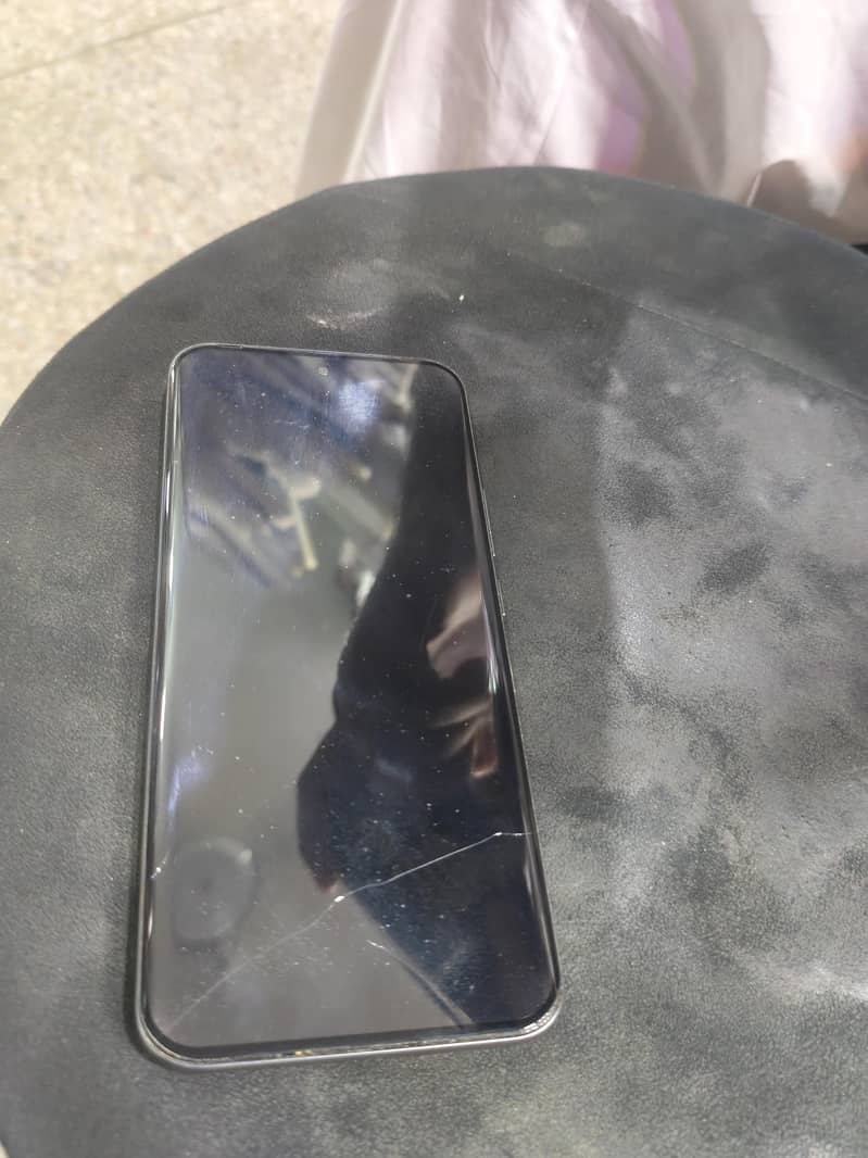 tecno camon 40pro plus 0