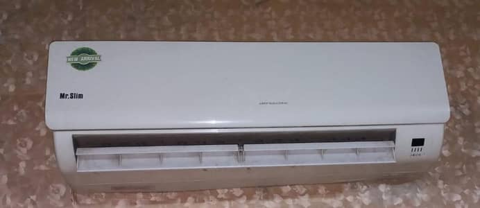 Mitsubishi  AC 1.5 ton