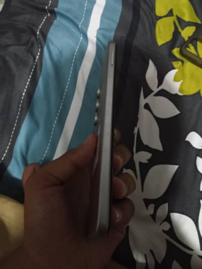 itel A100