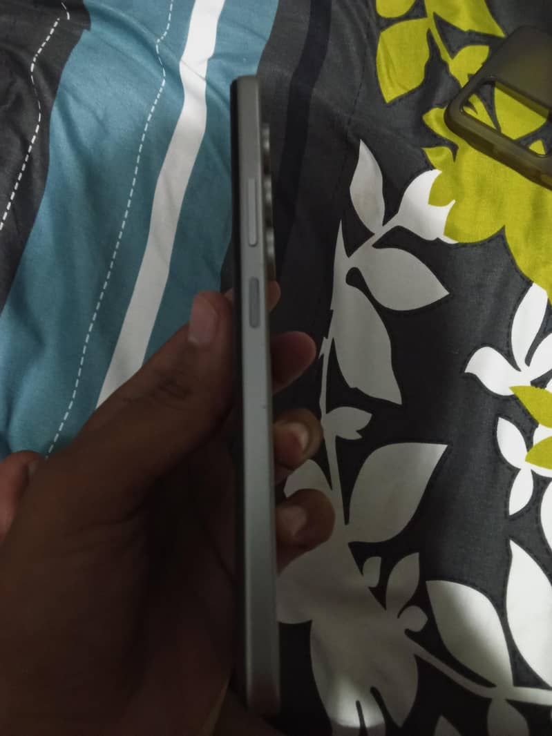 itel A100 3