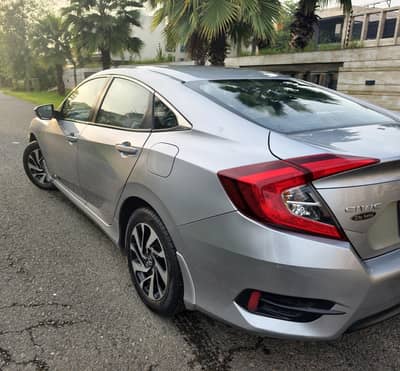 Honda Civic Oriel 2017