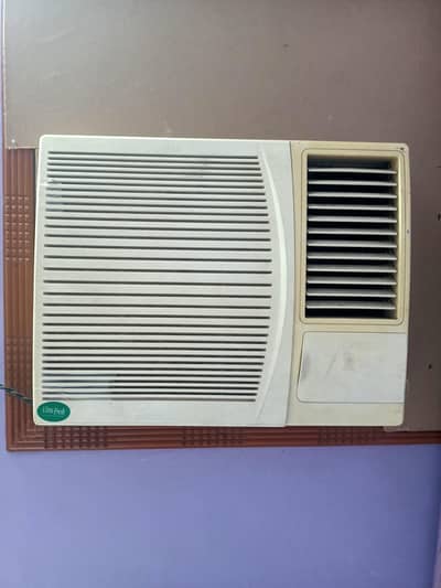 Pona Ton Window AC. Kemari wala