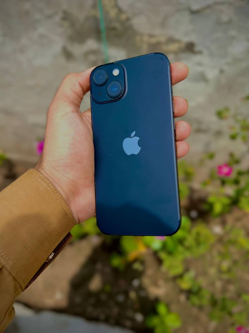 Apple iPhone 14 0