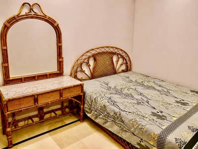 Queen size bed with dressing table