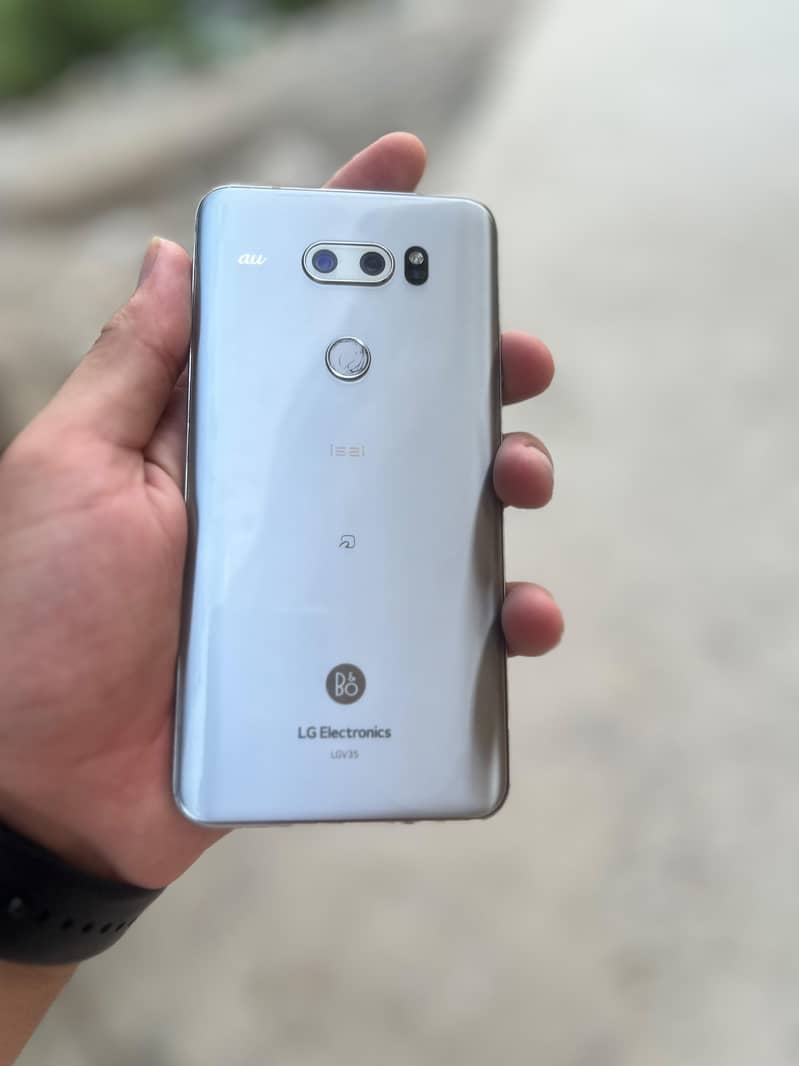 LGV35 1