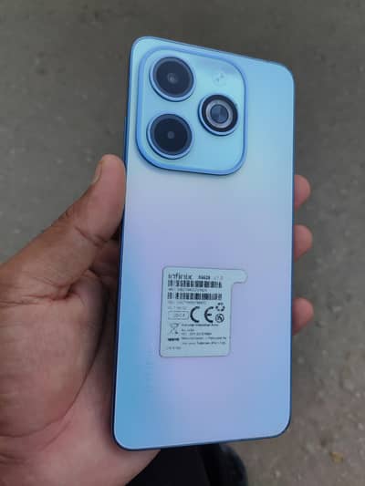 Infinix Hot 40i