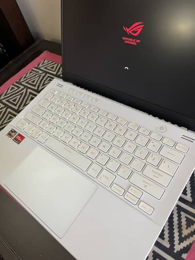 Asus Rog Zephyrus G14
