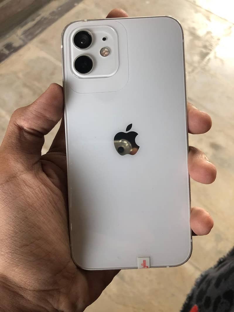 Apple iPhone 12 0