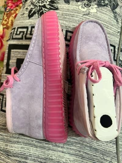 Clarks Torhill Explore - Lavender Suede + Pink Sole - UK 6 / US 7