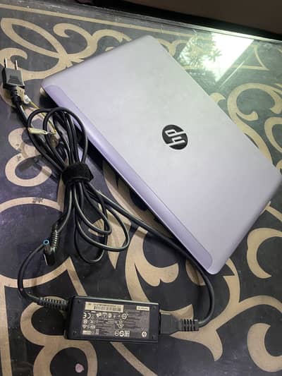 Laptop (EliteBook_hp)