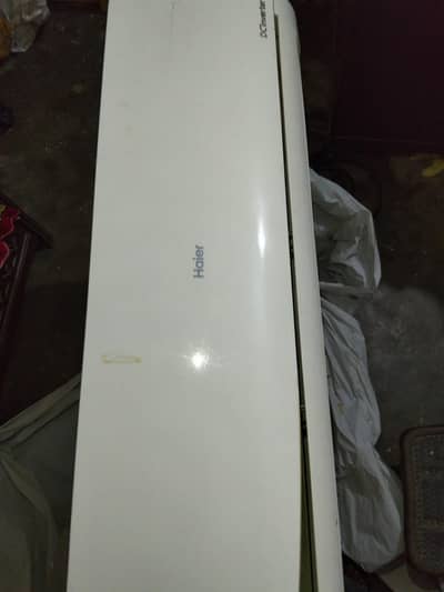 working condition ac haier company mint condition 1.5 ton