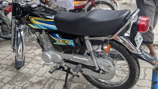 Honda CG 125 Black
