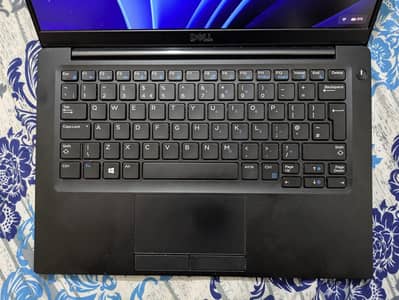 Dell 7390 core I 5 8th Gen