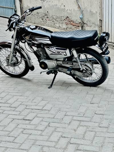Honda CG 125 Black colour 03032859641
