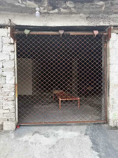 Metal round shutter solid