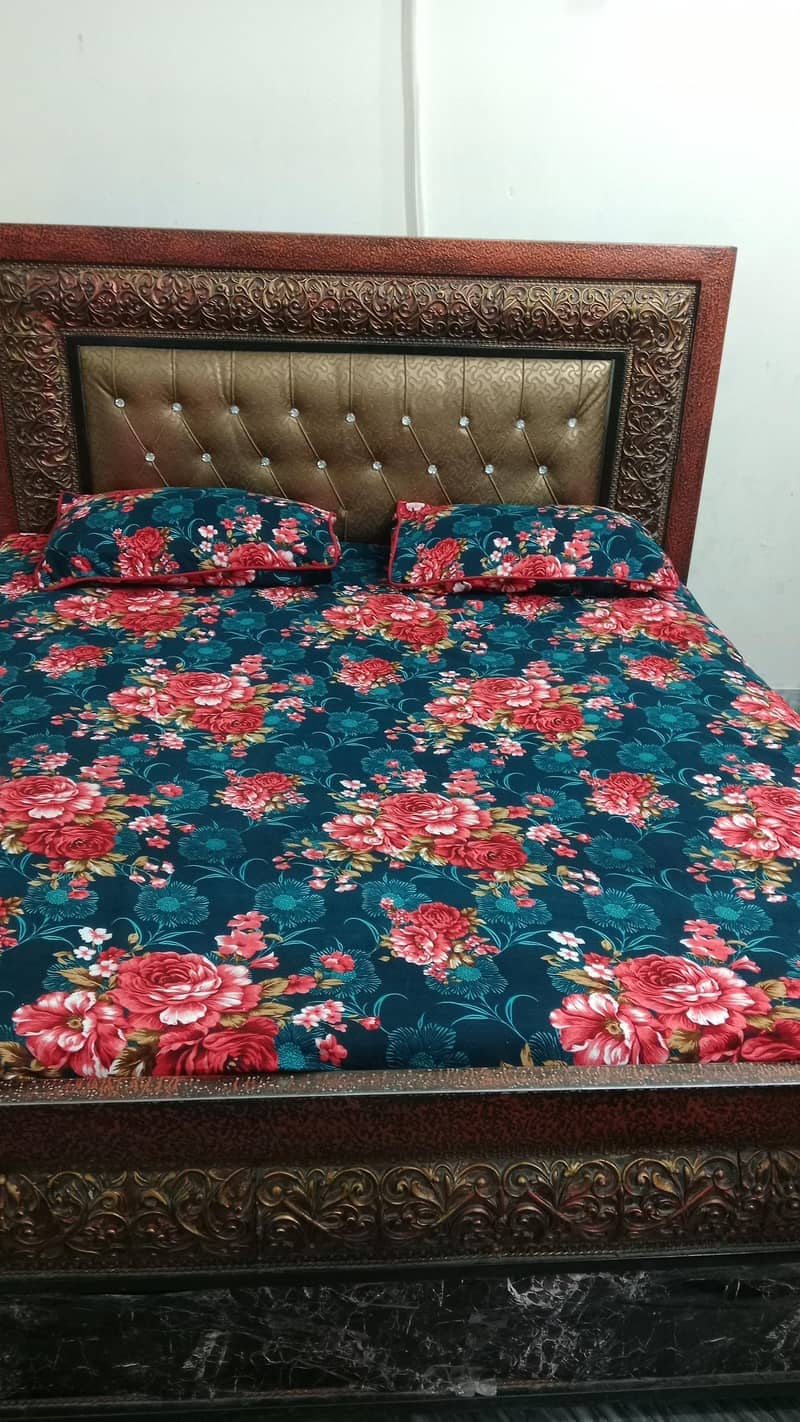 king bed 2