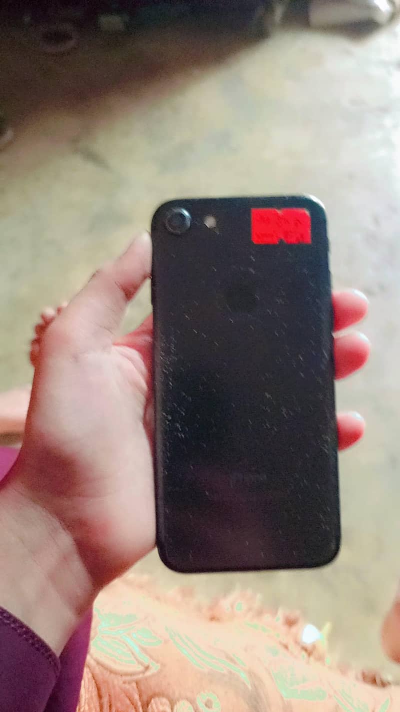 Apple iPhone 7 4