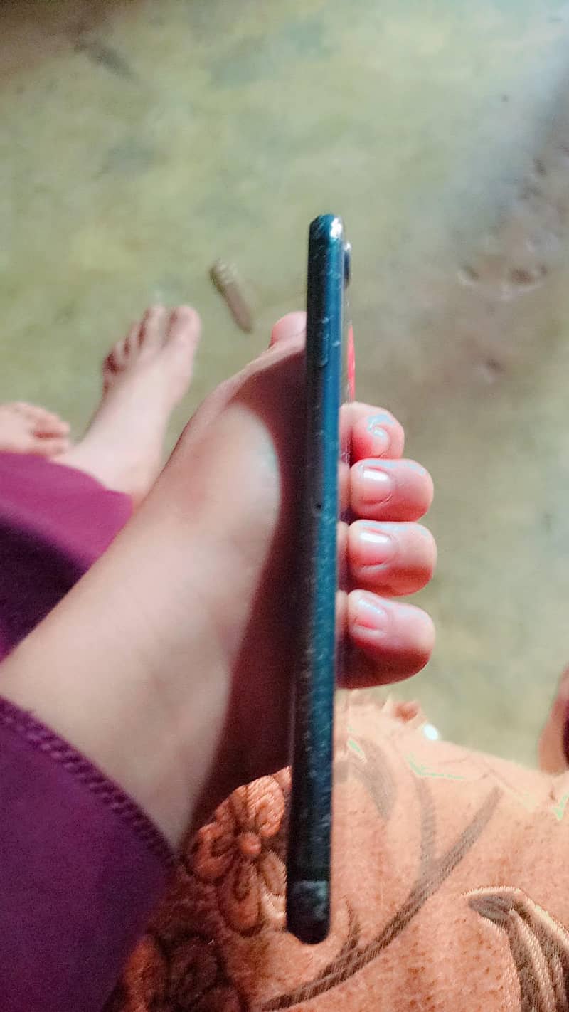 Apple iPhone 7 7