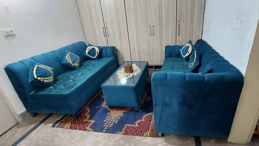 10 by 10 condition New L Shaped Sofa For se