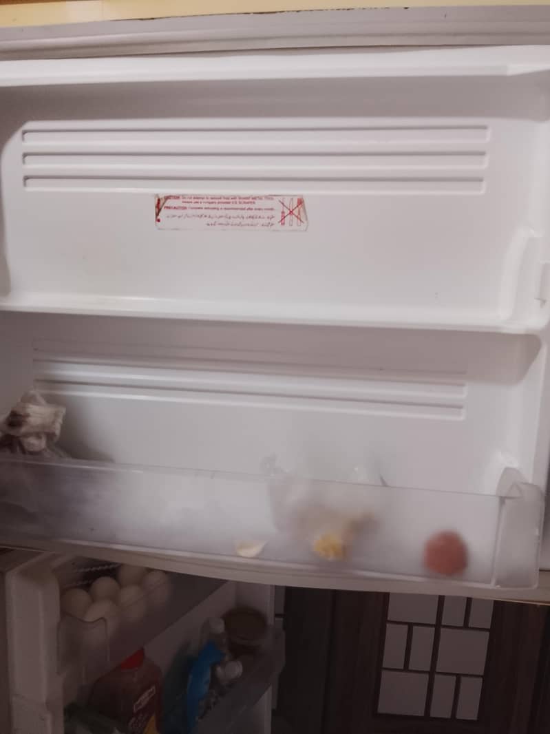 Refrigerator 1