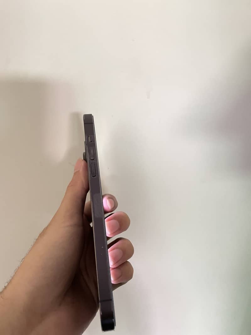Apple iPhone 14 Pro Max 5