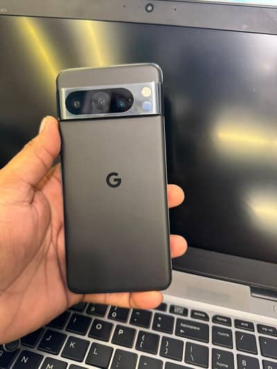 Google Pixel 8 Pro