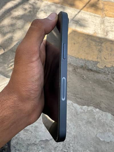Apple iPhone 14