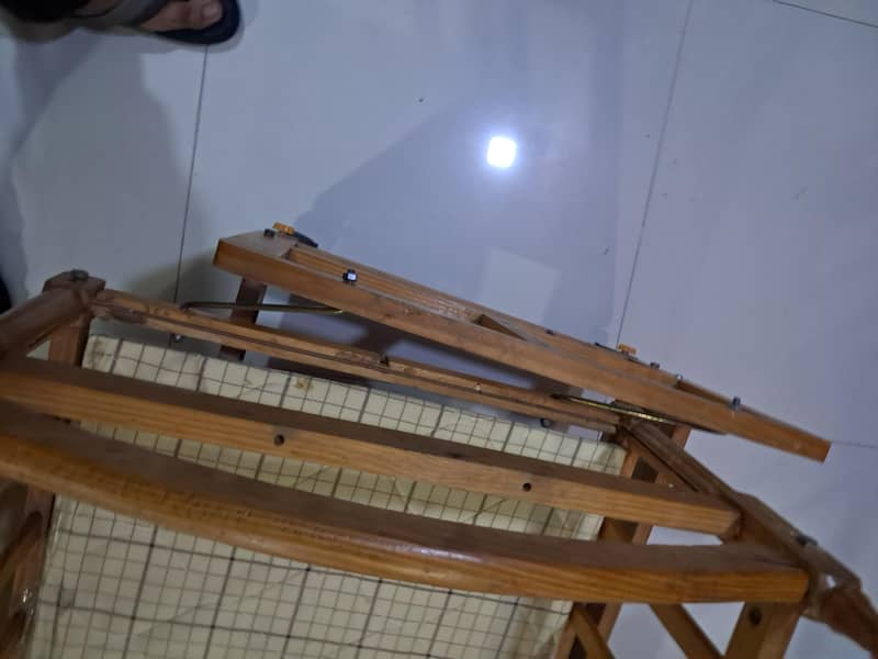 babay cot good condition 5