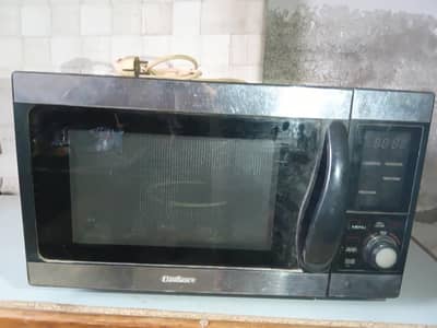 Dawlance oven for sale. Heat Gun change baki all ok.