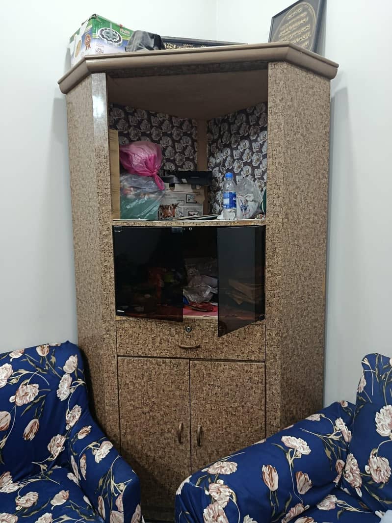 Tv side corner 1