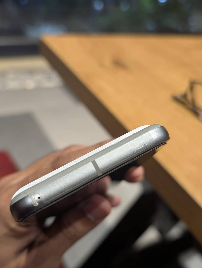 Google Pixel 8 3