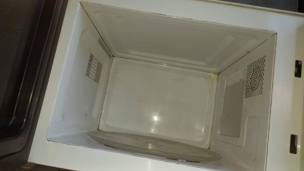 Micro oven 2