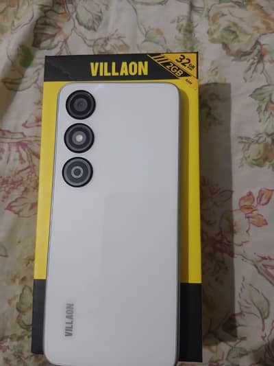 Villaon V30 RS only 2 days used brand new all ok with box and charger