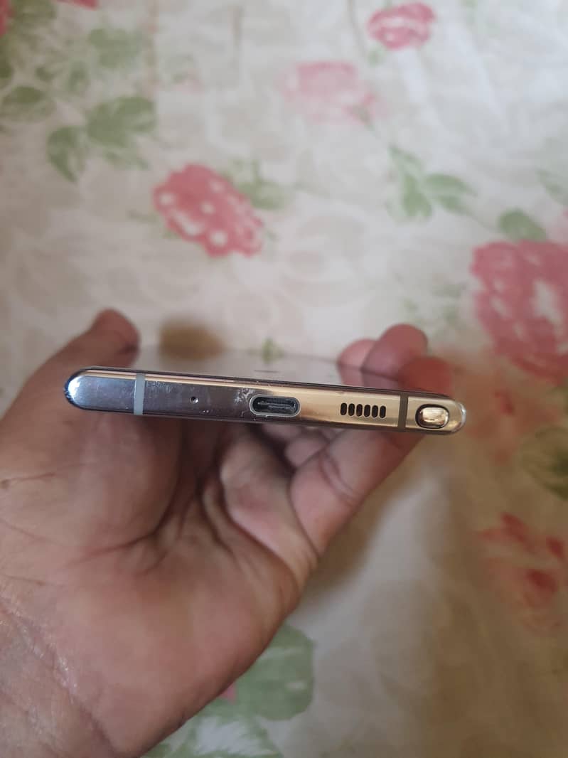 Samsung Mobile Note 10 Plus 4