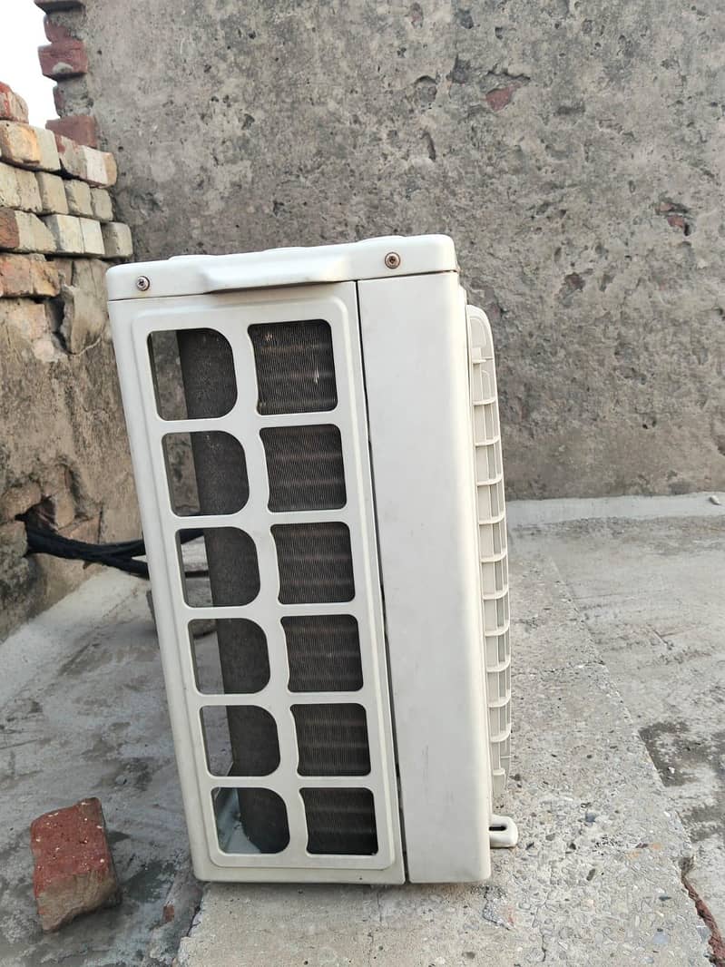 DC inverter 7