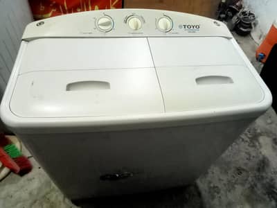 Toyo Washing Machine