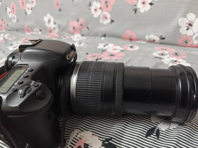 DSLR camera 1