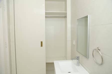 1 BED NON FURNISHED APRTMENT FOR RENT IN BAHRIA TOWN LAHORE