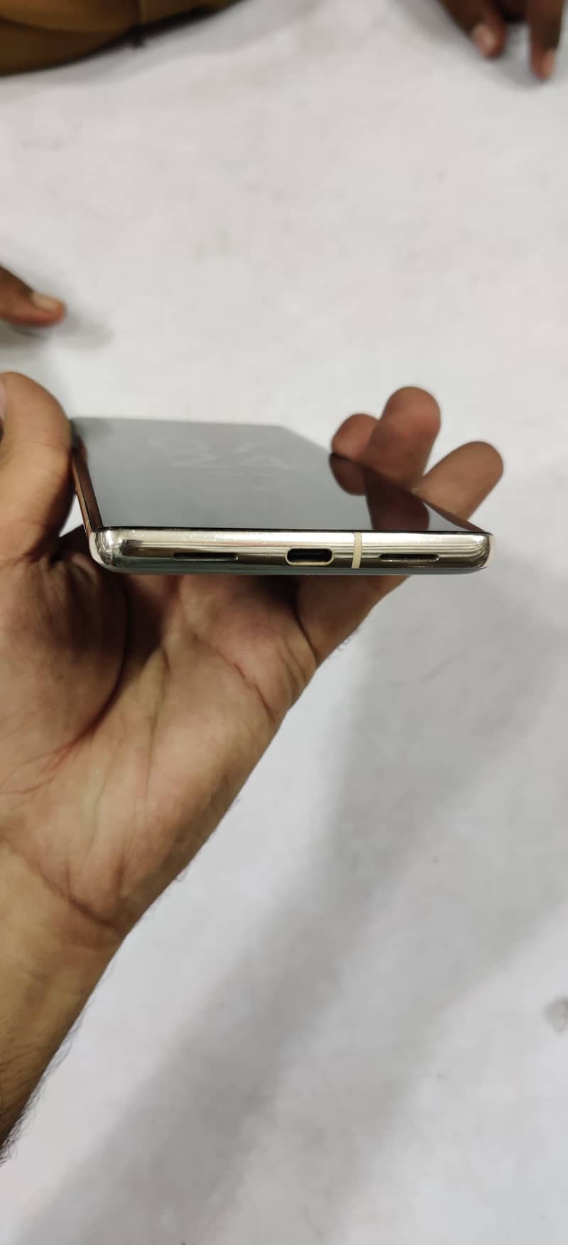 Google Pixel 7 Pro 4