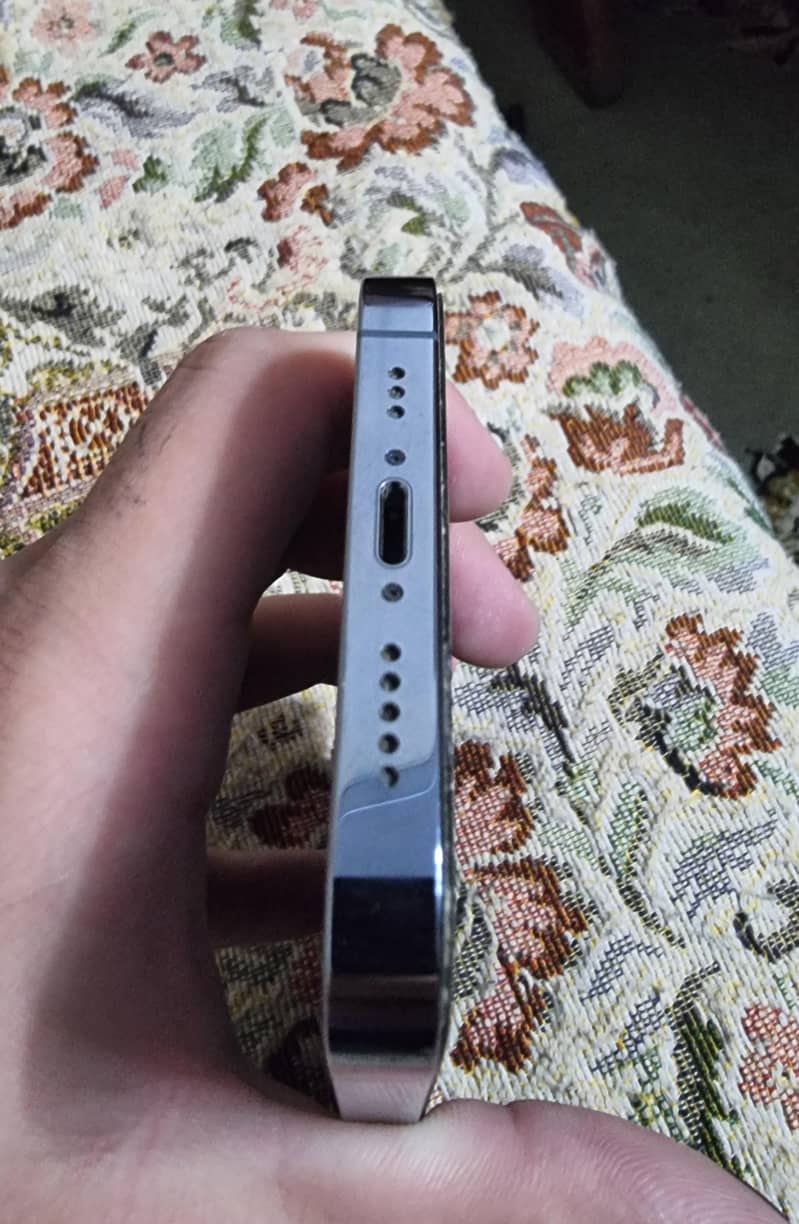 Apple iPhone 13 Pro 7